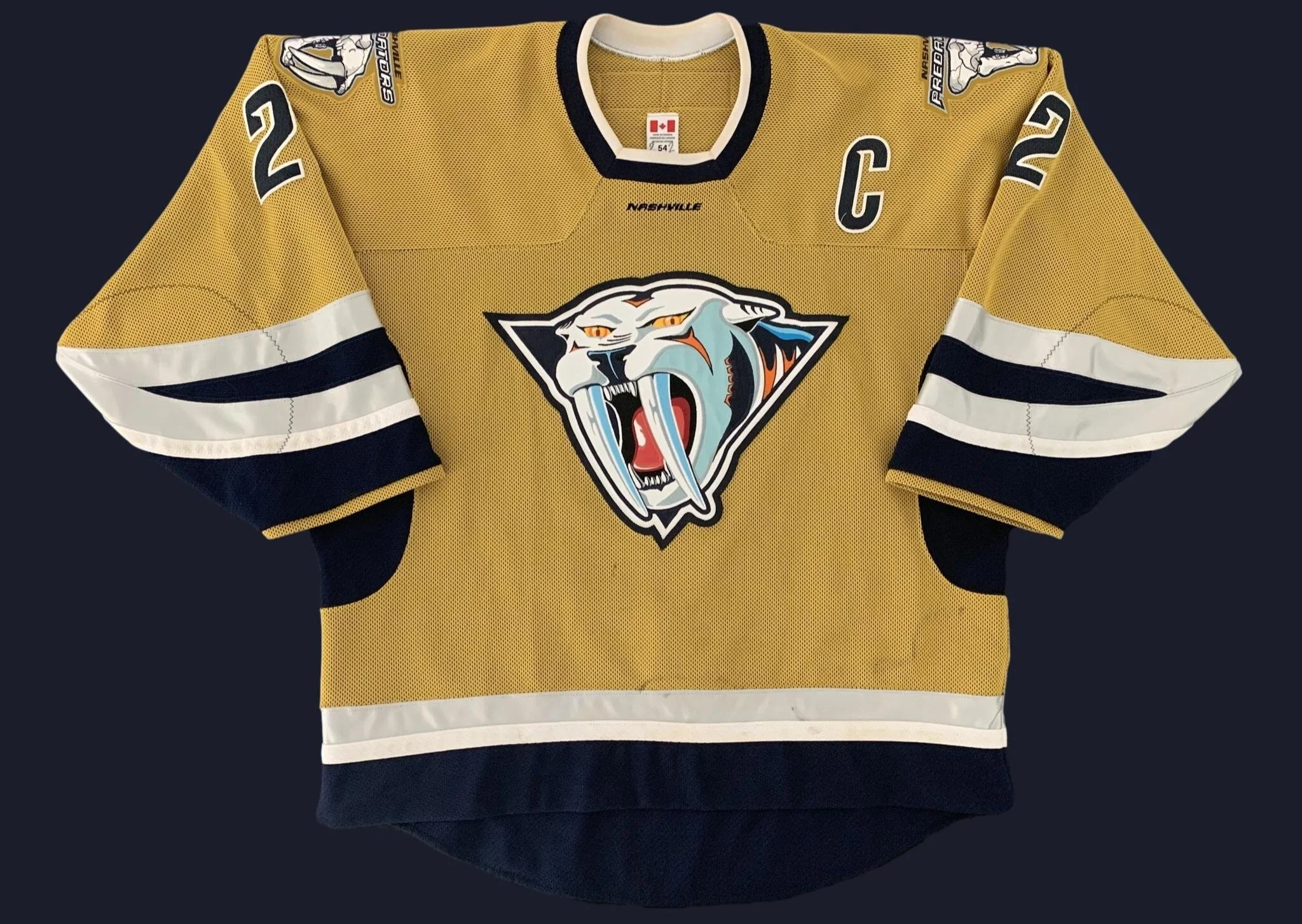 Predators top third jersey